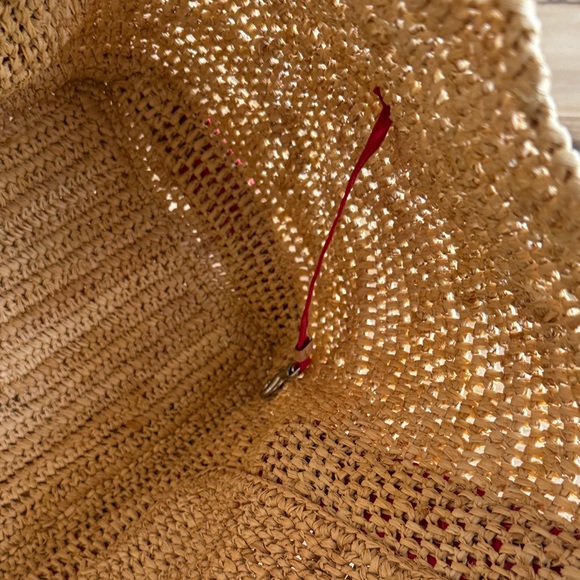 Red and Tan Woven Tote Bag - Picture 6 of 6